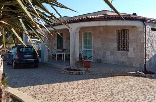 Torre San Giovanni House | Villa RoXXanne