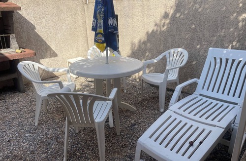 Massilia House | Villa Rodger, 80m2 Proche Centre Ville et Route des Plages, 2 ch, Parking, ext