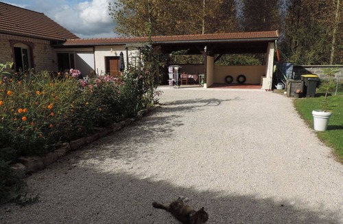 Chagny House | Villa Roland in Burgund 125m2 4 Sterne by Interhome