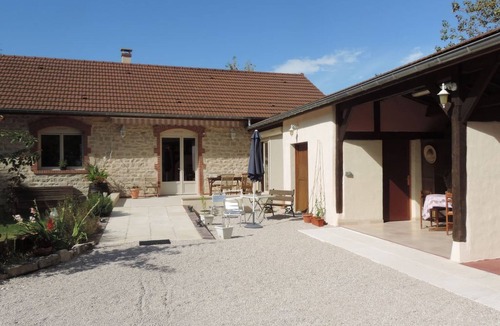 Chagny House | Villa Roland in Burgund 125m2 4 Sterne by Interhome