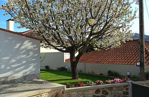 Melgaco House | Villa Rosa