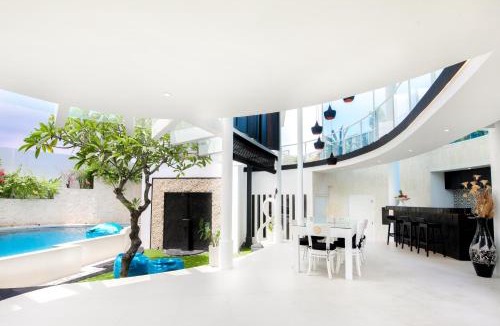 Central Seminyak Villa | Villa Rose