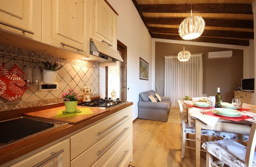 Laureana Cilento Villa | Villa Rosi - Two-room apartment with swimming pool