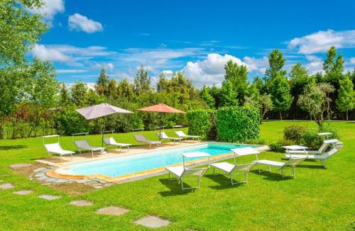 San Giuliano Terme Villa | Villa Rossa Large Private Pool WiFi