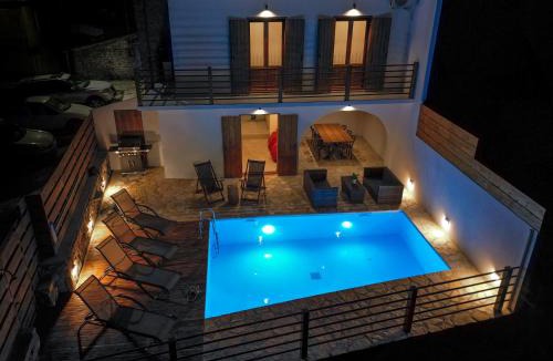 Lazarata Villa | Villa Rouga