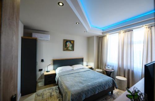 Craiova House | Villa Royal