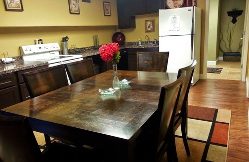 Eureka Villa | Villa's at Eureka under 4 miles to Six Flags & Hidden Valley Ski Resort