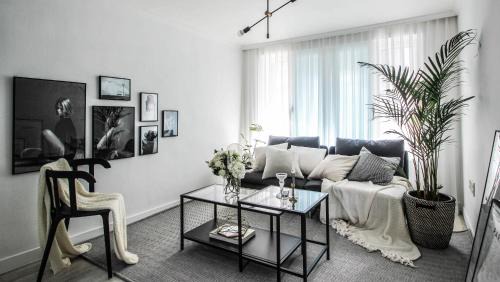 Yeonnam-dong Apartment | Villa S