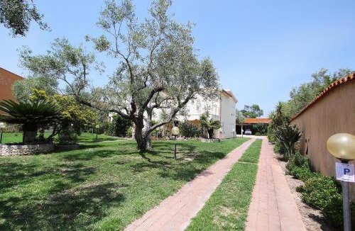 Solanas Villa | Villa Sa Marchesa - Sa Murta Apartments