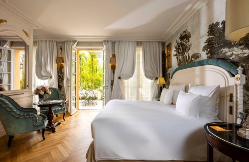 Couronne Urbaine Hotel | Villa Saint Ange