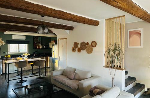 Senas Villa | Villa Sainte Anne