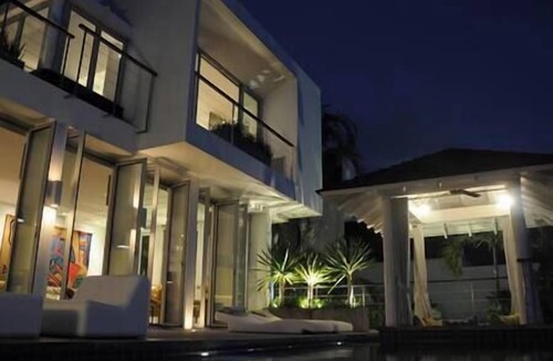 Cherngtalay Villa | Villa Sammasan | Clifftop Surin 4BR Villa — Infinity Pool & Chef