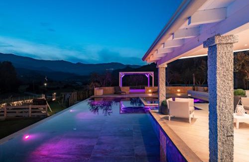 Talana Villa | Villa Sara