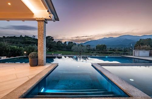 Talana Villa | Villa Sara
