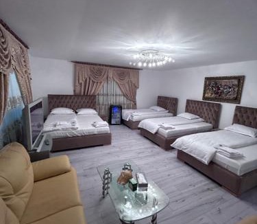 Tirgu Jiu House | Villa Sara