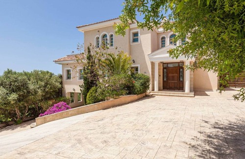 Kissonerga Villa | Villa Sarah - Spacious Villa, Private Pool, Amazing Views!