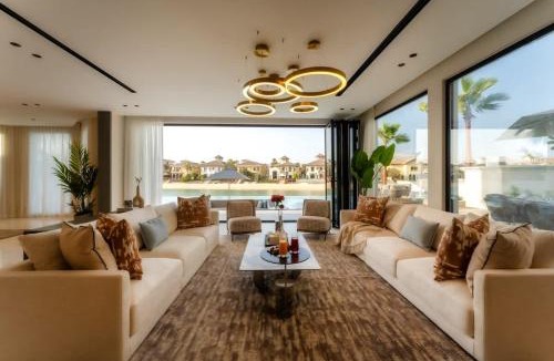 Palm Jumeirah Villa | Villa Sarai by Luxury Explorers Collection