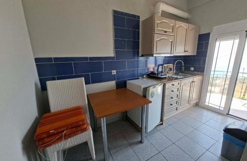 Agia Kiriaki Apartment | Villa Sarai