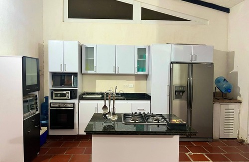 Apulo House | VILLA SARI