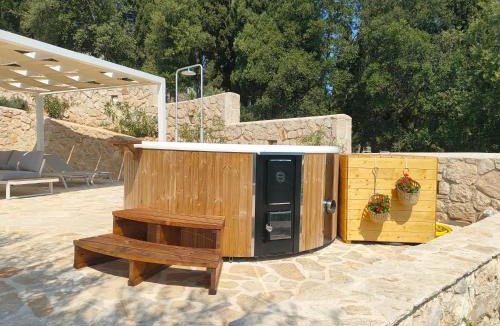Tselendata House | Villa Sasà