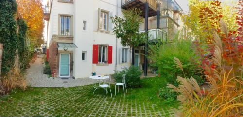 Orangerie Apartment | Villa Schiller, 2 studios côté jardin - quartier Orangerie