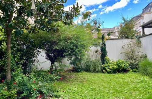 Orangerie Apartment | Villa Schiller, 2 studios côté jardin - quartier Orangerie