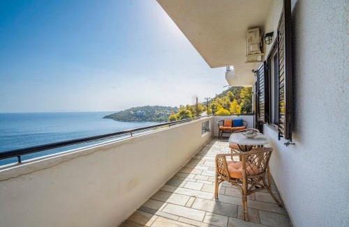 Katakali Villa | Villa 'SeaRock' Maisonette at Amoni Corinth