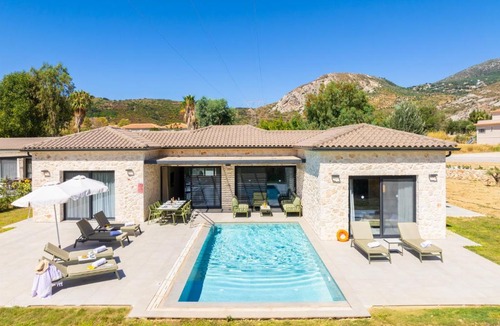 Kateleios Villa | Villa Selena