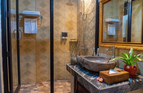 Kalibukbuk House | Villa Selonding Batu