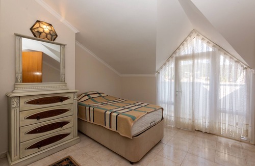 Marmaris City Center Villa | Villa Senol Armutalan Daily Weekly Rentals