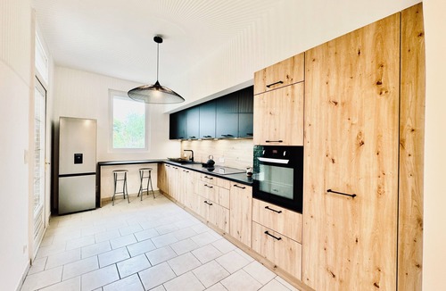 Sens House | Villa Sénone – Group Getaway in the Heart of Sens