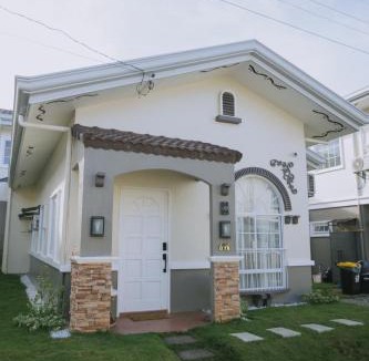 Dauis Villa | Villa Serena
