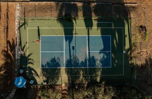 Fallbrook House | Villa Serena | Pool, Pickleball & Luxury Retreat