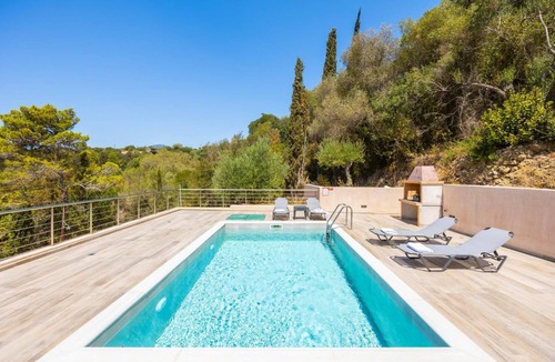 Mousata Villa | Villa Sia - Two Bedroom Villa, Sleeps 4