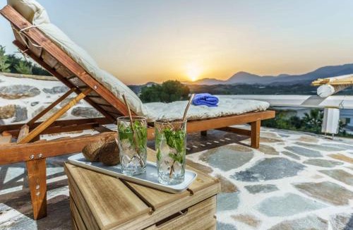 Pombia Villa | Villa Simantiri