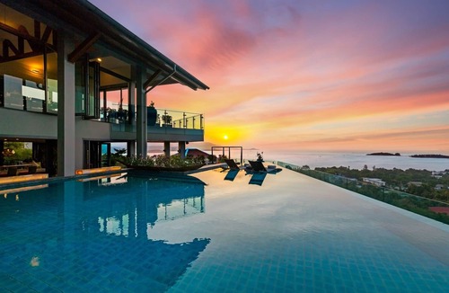 Bophut Villa | Villa Skyfall - 6 Bedroom Villa with Expansive Seaview and Private Theatre
