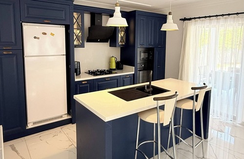 Dalyan Villa | Villa-Sleeps 8-Parking-Pool-Bbq