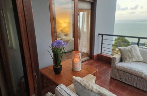Mountainside Villa | Villa Solace