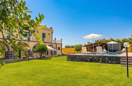 Archi Villa | Villa Solenia - Giarre
