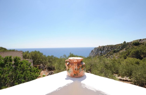 Corsano Villa | Villa Sonia overlooking the sea