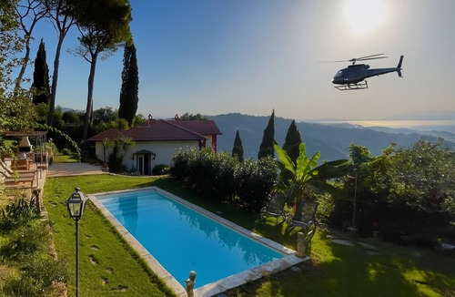 La Foce Villa | VILLA SPENSER - CinqueTerre Historic villa with sea view, pool, A/C, sleeps 8
