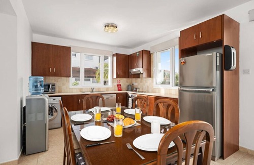 Xylofagou House | Villa St. George Family Holiday Home