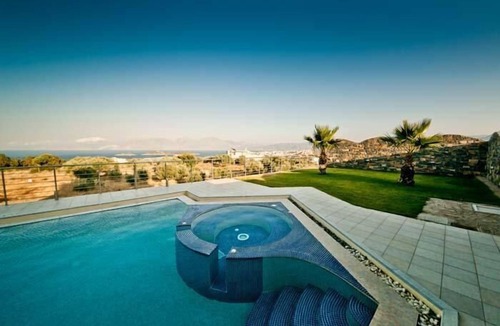 Katsikia Villa | Villa St Nicolas 4 bedroom villa.