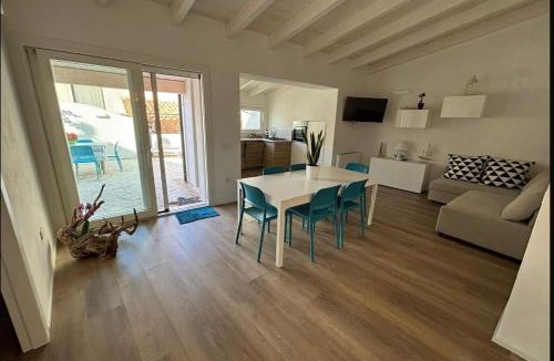 Magomadas House | Villa Stefania