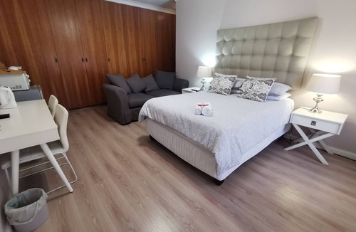 Edenvale Bed & Breakfast | Villa Stella