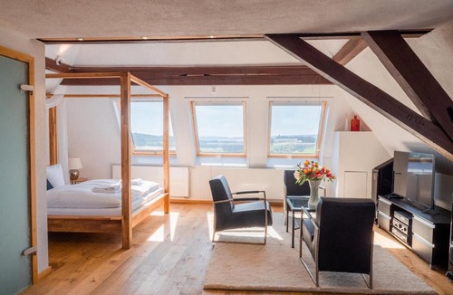 Saig Villa | Villa Stradivari - Black Forest with Alpine views