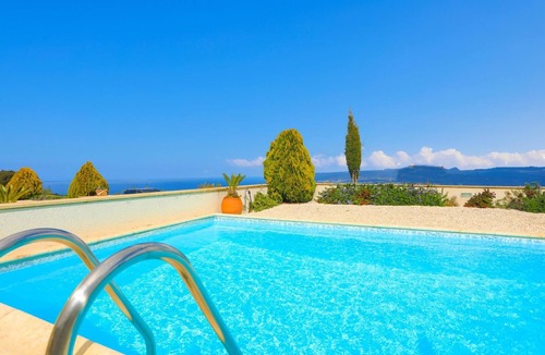 Lara Villa | Villa Styliani in Fasli