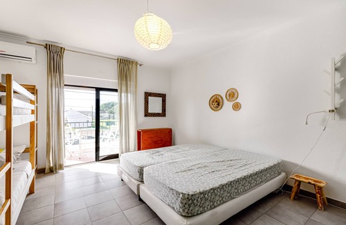 Castelo Villa | Villa 'Sublime Sun and Van, By Meco Stays' with Balcony and Wi-Fi
