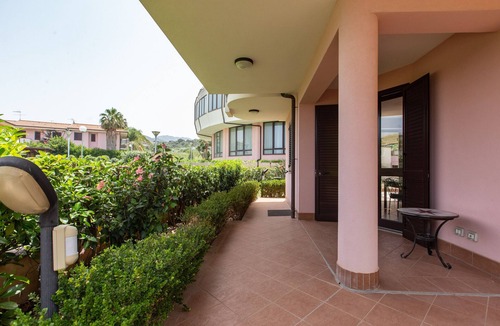 Acquedolci Villa | Villa 'Sul Mare' with Sea View, Shared Pool and Wi-Fi