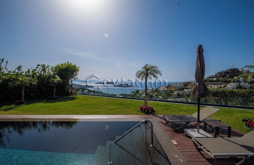 Geris Villa | Villa Sunset by EvTatilim Luxurious Escape with Breathtaking Views in Yalıkavak